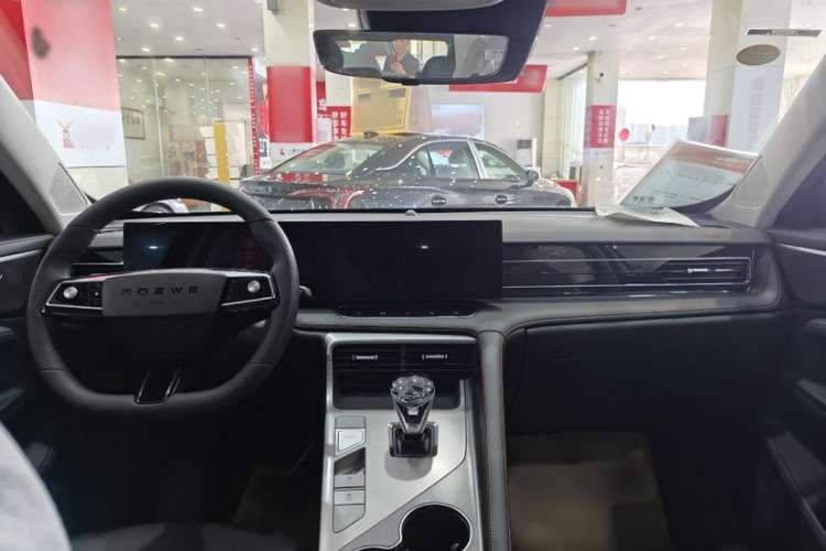 Used Roewe RX5 New Energy 2023 eRX5 Super Hybrid Premium Edition Interior 1