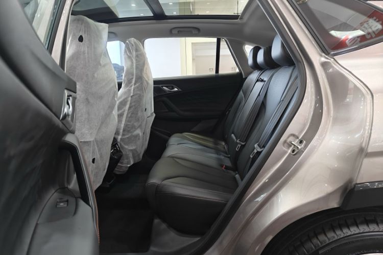 Used Roewe RX5 New Energy 2023 eRX5 Super Hybrid Premium Edition Interior 3