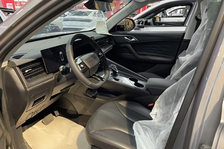 Used Roewe RX5 New Energy 2023 eRX5 Super Hybrid Premium Edition Interior 4