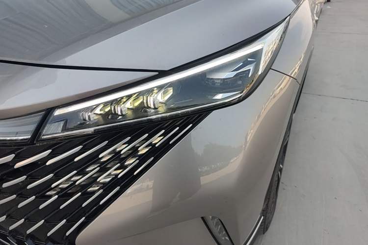Used Roewe RX5 New Energy 2023 eRX5 Super Hybrid Prestige Edition Left Front Headlight