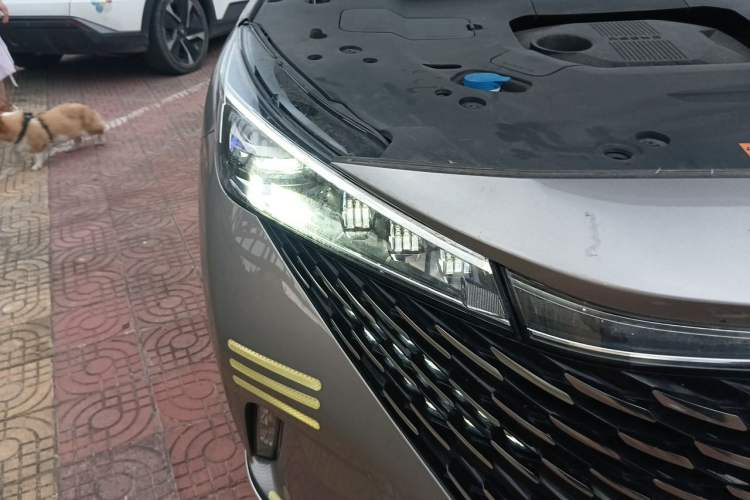 Used Roewe RX5 New Energy 2023 eRX5 Super Hybrid Prestige Edition Right Front Headlight