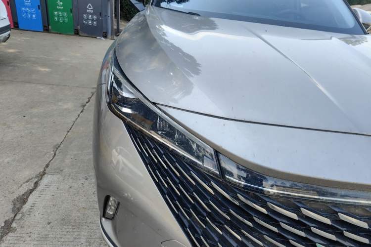 Used Roewe RX5 New Energy 2023 eRX5 Ultra-Hybrid Comfort Edition Right Front Headlight