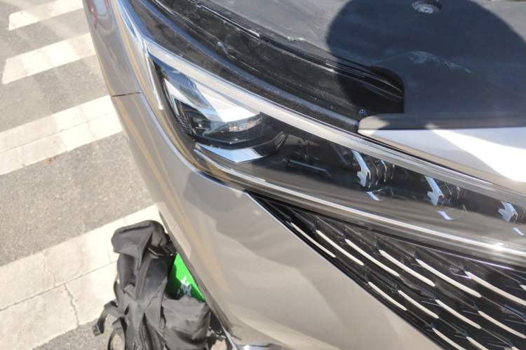 Used Roewe RX5 New Energy 2023 eRX5 Super Hybrid Prestige Edition Right Front Headlight