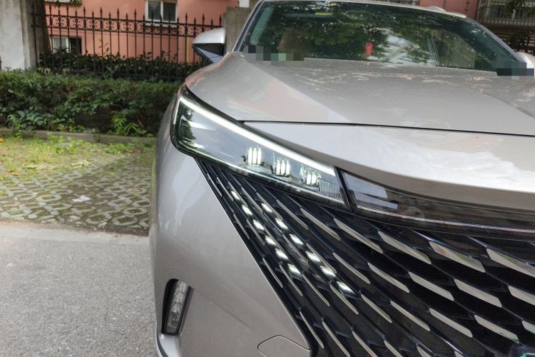 Used Roewe RX5 New Energy 2023 eRX5 Super Hybrid Prestige Edition Right Front Headlight