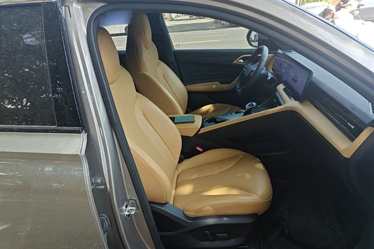 Used Roewe RX5 New Energy 2023 eRX5 Super Hybrid Prestige Edition Right Front Seat