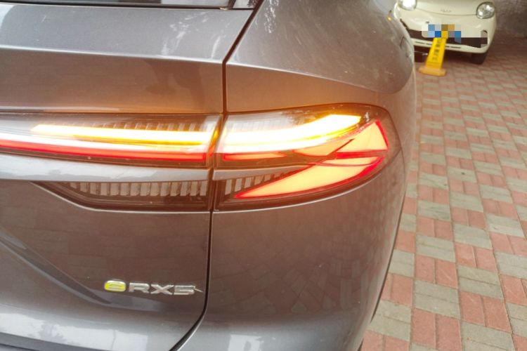 Used Roewe RX5 New Energy 2023 eRX5 Super Hybrid Prestige Edition Right Rear Taillight