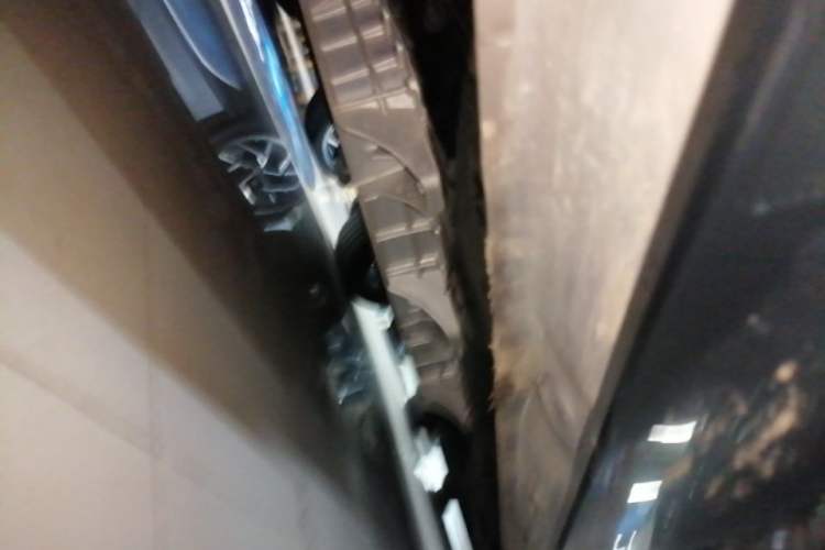 Used Roewe RX5 New Energy 2023 eRX5 Super Hybrid Premium Edition Right Side Sill