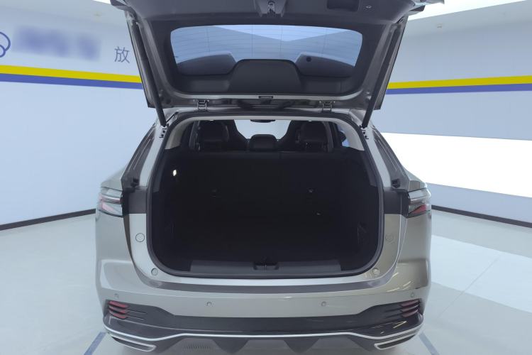 Used Roewe RX5 New Energy 2023 eRX5 Super Hybrid Prestige Edition Trunk