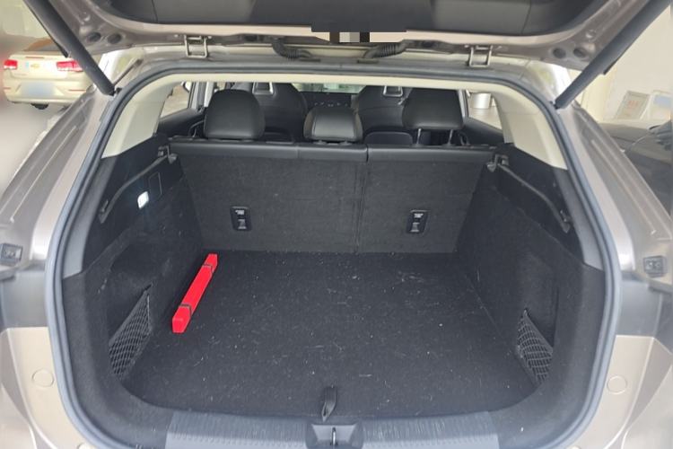 Used Roewe RX5 New Energy 2023 eRX5 Super Hybrid Prestige Edition Trunk