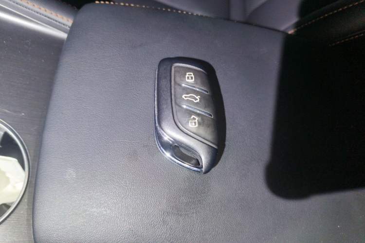 Used Roewe RX5 New Energy 2023 eRX5 Super Hybrid Prestige Edition Vehicle Key