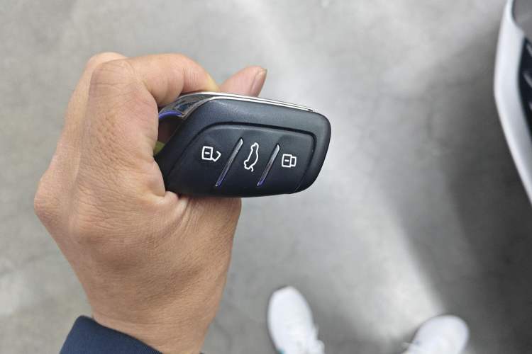 Used Roewe RX5 New Energy 2023 eRX5 Super Hybrid Premium Edition Vehicle Key