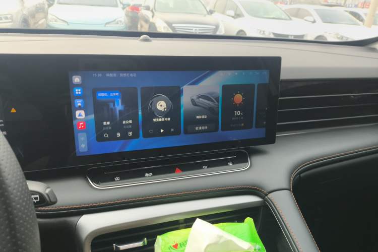 Used Roewe RX5 New Energy 2023 eRX5 Ultra-Hybrid Comfort Edition Audio And AC Panel