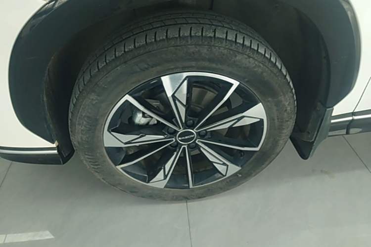 Used Roewe RX5 New Energy 2023 eRX5 Ultra-Hybrid Comfort Edition Exterior 4