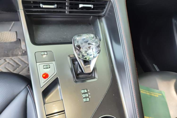 Used Roewe RX5 New Energy 2023 eRX5 Super Hybrid Prestige Edition Gear Lever