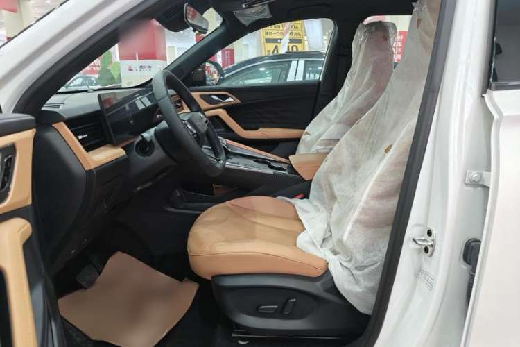 Used Roewe RX5 New Energy 2023 eRX5 Super Hybrid Premium Edition Interior 2