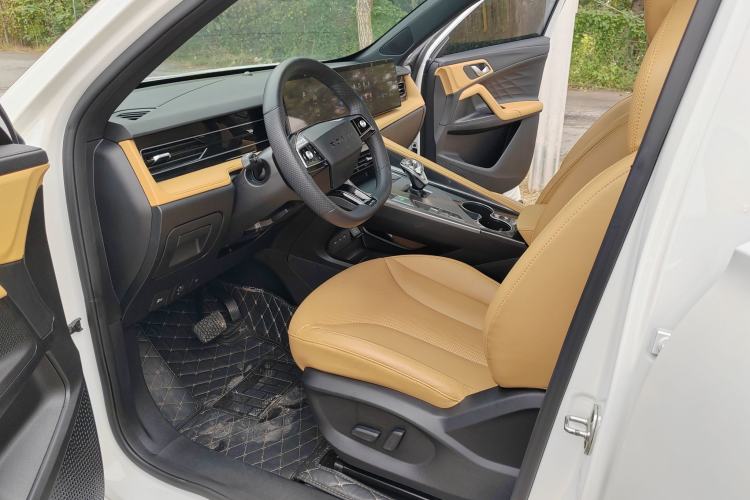 Used Roewe RX5 New Energy 2023 eRX5 Super Hybrid Premium Edition Interior 4
