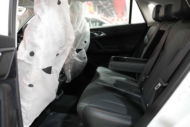 Used Roewe RX5 New Energy 2023 eRX5 Super Hybrid Premium Edition Interior 7