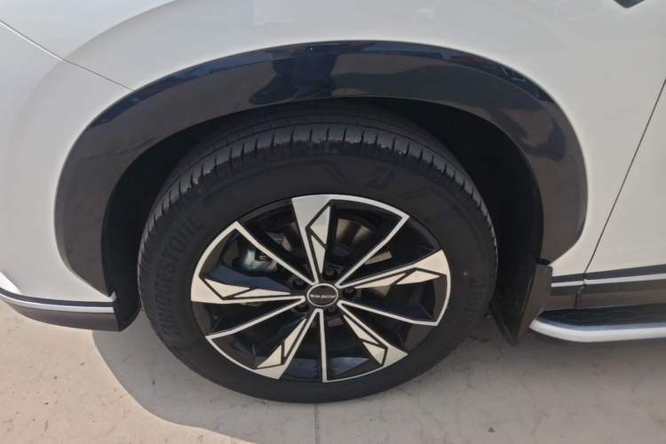 Used Roewe RX5 New Energy 2023 eRX5 Super Hybrid Prestige Edition Left Front Wheel Hub