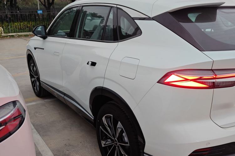 Used Roewe RX5 New Energy 2023 eRX5 Super Hybrid Premium Edition Left Side