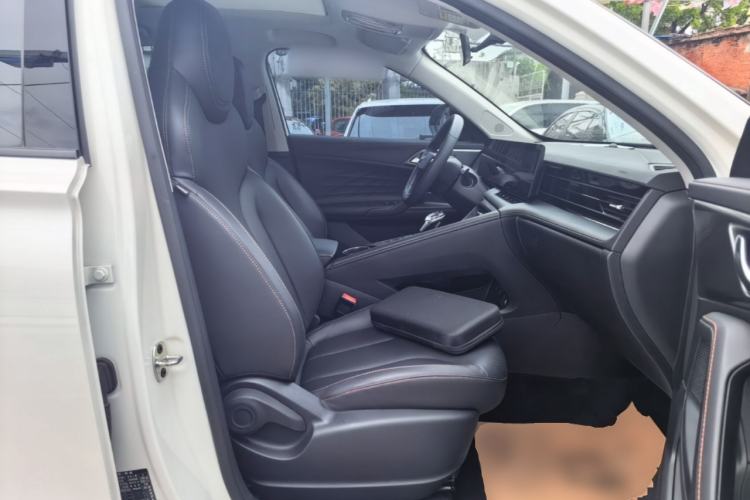 Used Roewe RX5 New Energy 2023 eRX5 Ultra-Hybrid Comfort Edition Right Front Seat