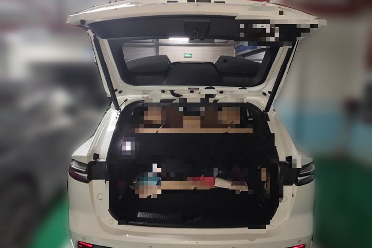 Used Roewe RX5 New Energy 2023 eRX5 Super Hybrid Premium Edition Trunk