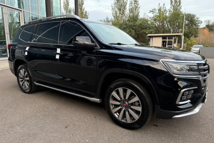 Used Roewe RX8 2018 30T Smart Connectivity Two-Wheel Drive Flagship Edition Exterior 3