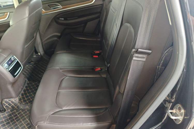 Used Roewe RX8 2019 30T Smart Connectivity Two-Wheel Drive Supreme Flagship Edition Left Rear Seat