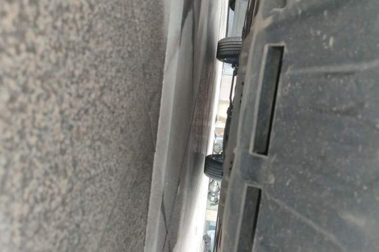 Used Roewe RX8 2018 30T Two-Wheel Drive Flagship Edition Chassis Front