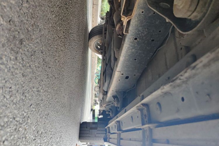 Used Roewe RX8 2018 30T Two-Wheel Drive Flagship Edition Chassis Front Left