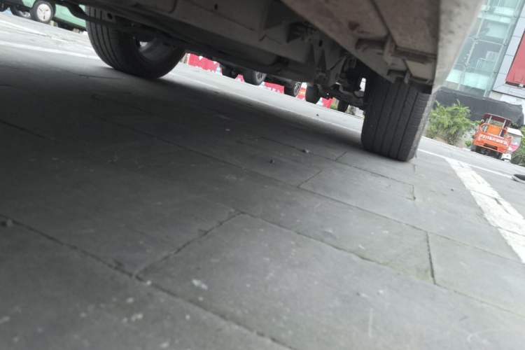 Used Roewe RX8 2018 30T Smart Connectivity All-Wheel Drive Supreme Edition Chassis Front Left