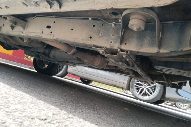 Used Roewe RX8 2018 30T Smart Connectivity All-Wheel Drive Supreme Edition Chassis Front Right