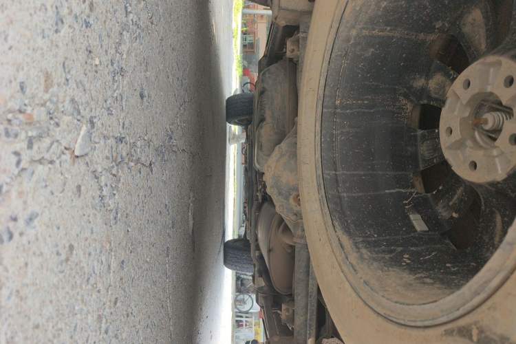 Used Roewe RX8 2018 30T Smart Connectivity Two-Wheel Drive Flagship Edition Chassis Rear