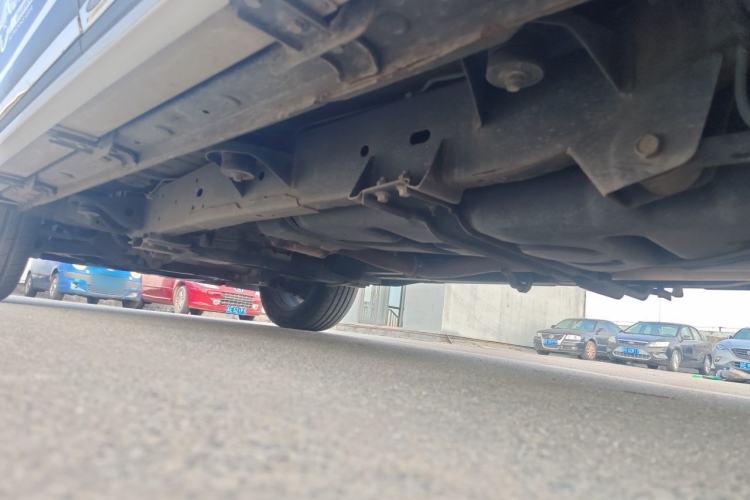 Used Roewe RX8 2018 30T Smart Connectivity Two-Wheel Drive Flagship Edition Chassis Rear Left
