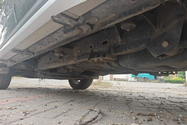 Used Roewe RX8 2018 30T Smart Connectivity All-Wheel Drive Supreme Edition Chassis Rear Left