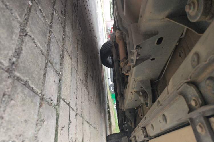 Used Roewe RX8 2018 30T Smart Connectivity Two-Wheel Drive Flagship Edition Chassis Rear Right