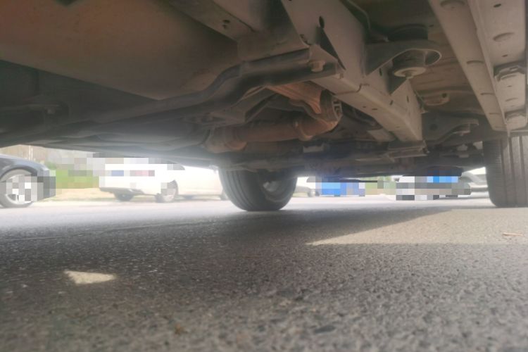 Used Roewe RX8 2018 30T Smart Connectivity Two-Wheel Drive Flagship Edition Chassis Rear Right