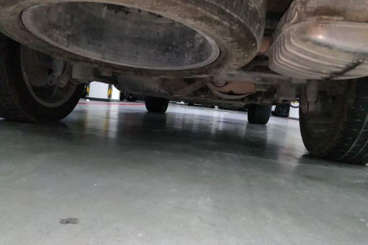 Used Roewe RX8 2018 30T Smart Connectivity All-Wheel Drive Supreme Edition Chassis Rear