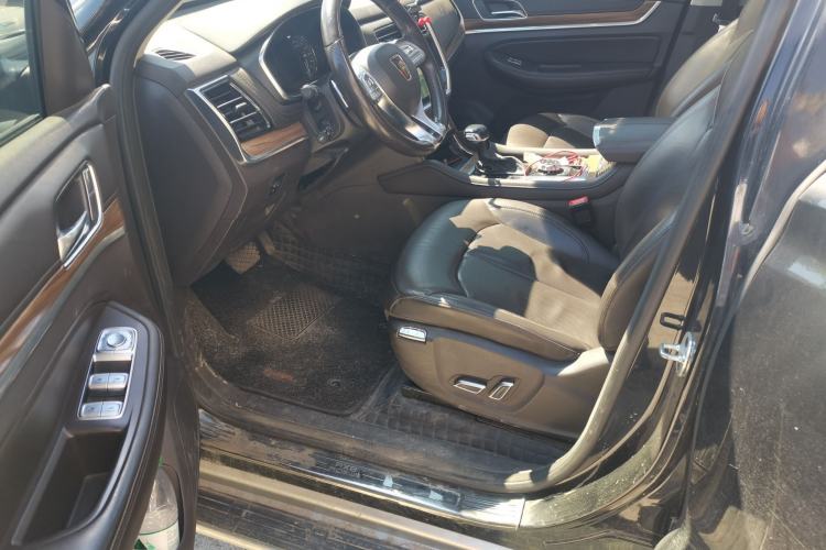 Used Roewe RX8 2018 30T Smart Connectivity All-Wheel Drive Supreme Edition Driver Seat