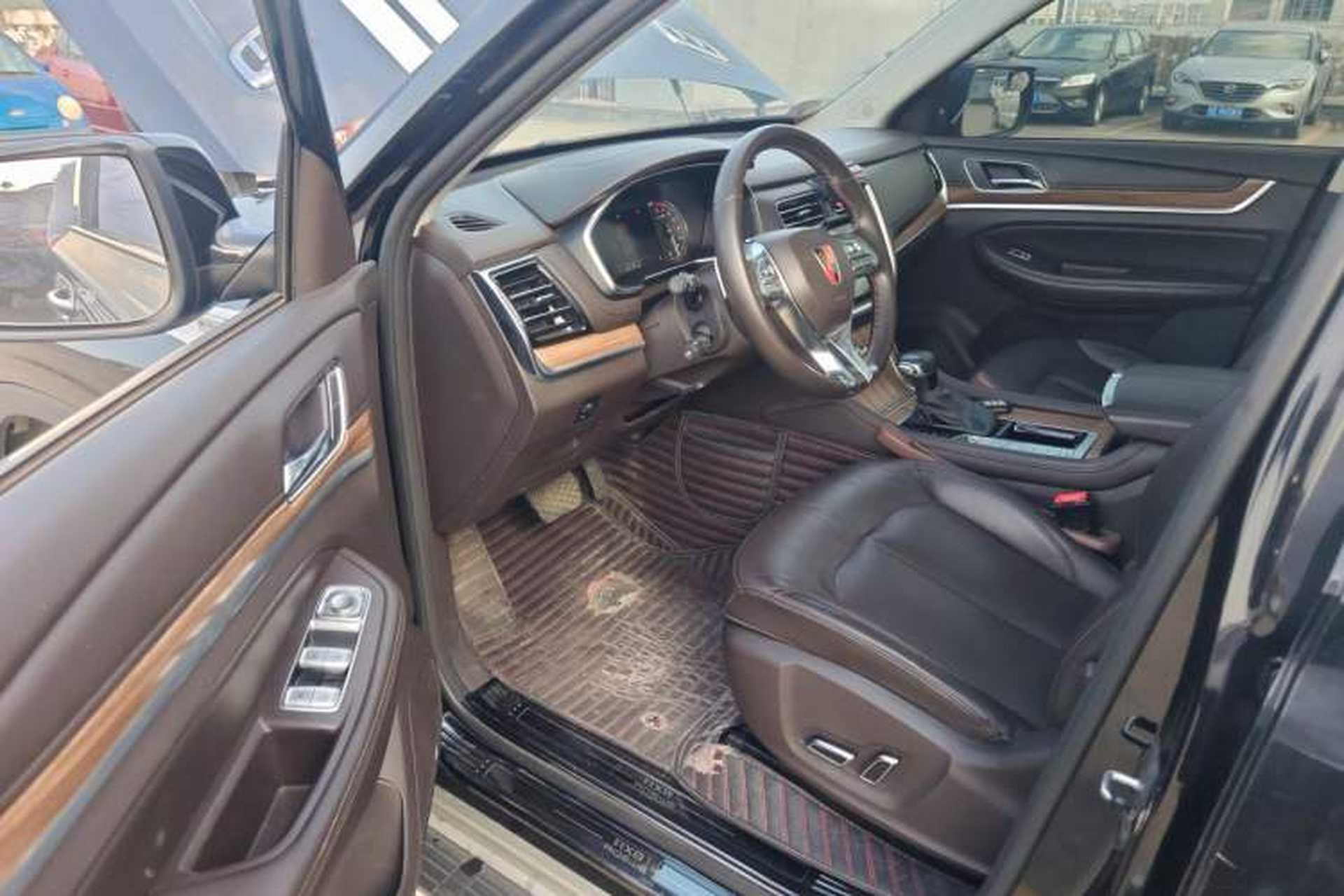 Used Roewe RX8 2018 30T Smart Connectivity Two-Wheel Drive Flagship Edition Driver Seat