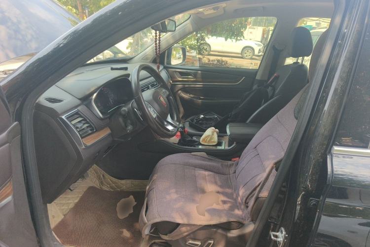 Used Roewe RX8 2018 30T Smart Connectivity Two-Wheel Drive Flagship Edition Driver Seat