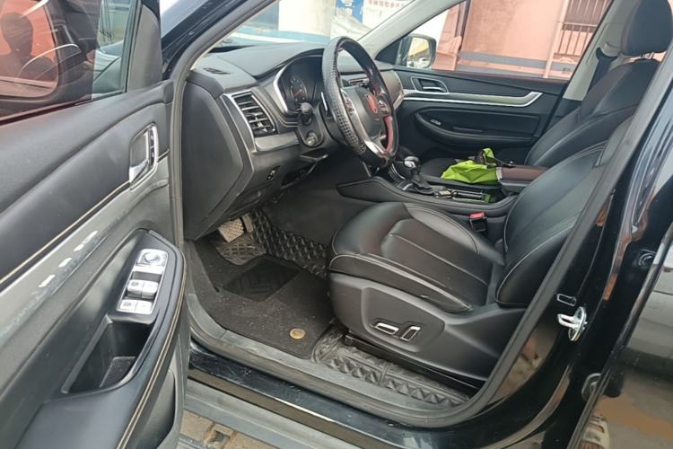 Used Roewe RX8 2018 30T Two-Wheel Drive Flagship Edition Driver Seat
