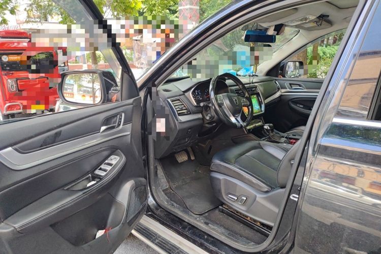 Used Roewe RX8 2018 30T Two-Wheel Drive Flagship Edition Driver Seat