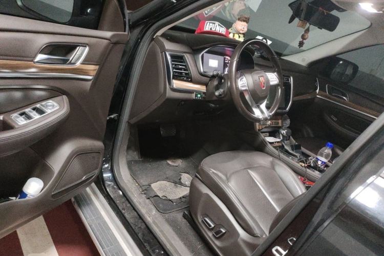 Used Roewe RX8 2018 30T Smart Connectivity Two-Wheel Drive Supreme Edition Driver Seat