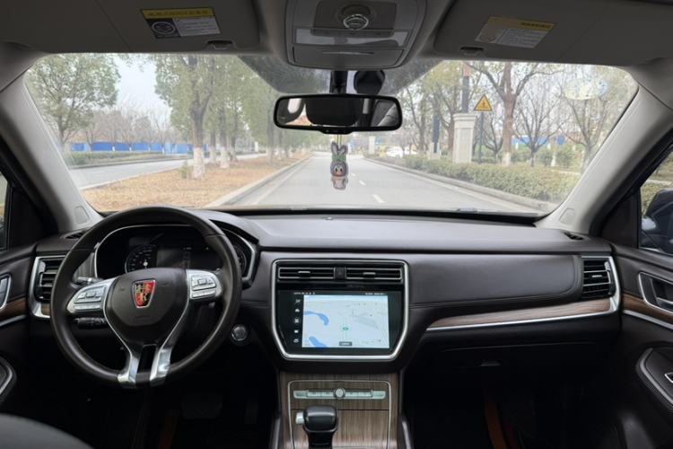 Used Roewe RX8 2018 30T Smart Connectivity Four-Wheel Drive Flagship Edition Exterior 5