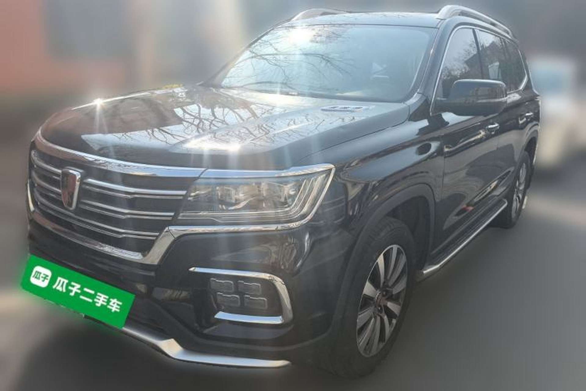 Used Roewe RX8 2018 30T Smart Connectivity Two-Wheel Drive Flagship Edition Front Left 45 Deg