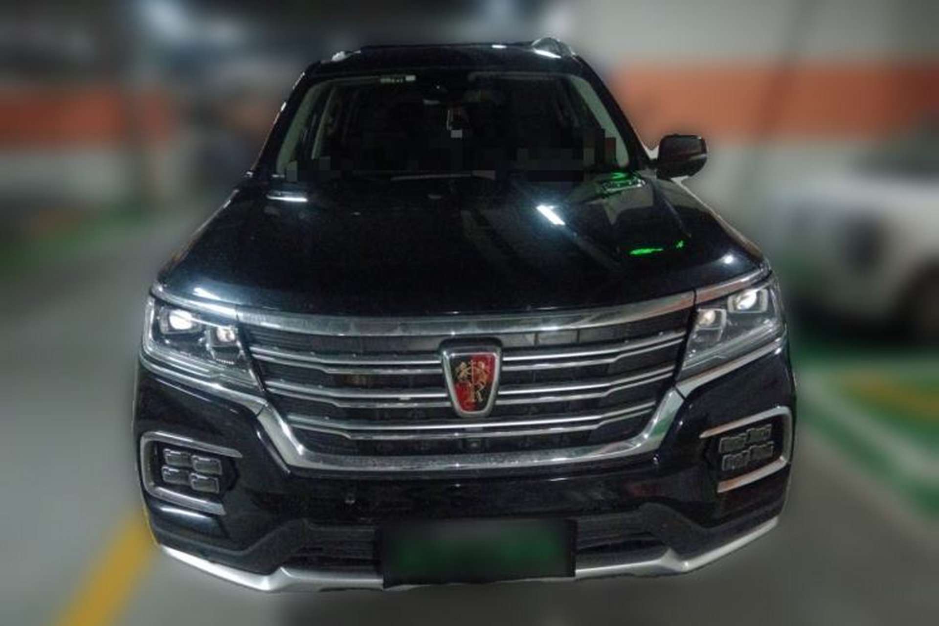 Used Roewe RX8 2018 30T Smart Connectivity All-Wheel Drive Supreme Edition Front