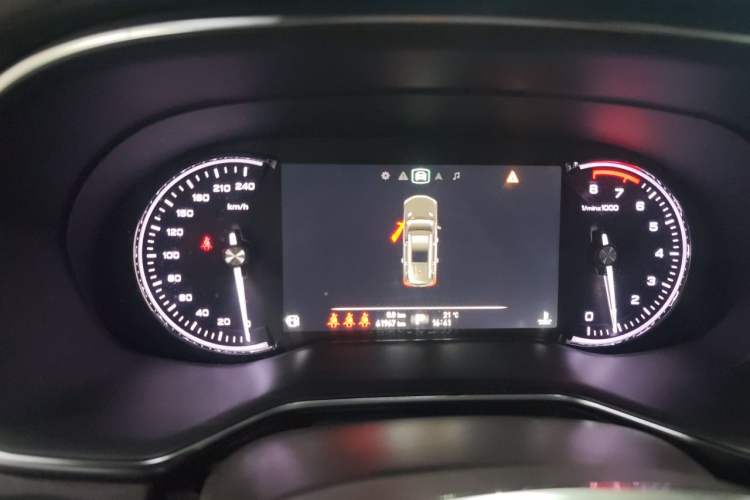 Used Roewe RX8 2018 30T Smart Connectivity Two-Wheel Drive Flagship Edition Instrument Cluster