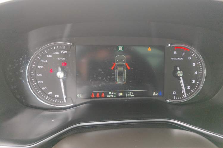 Used Roewe RX8 2018 30T Smart Connectivity Four-Wheel Drive Flagship Edition Instrument Cluster