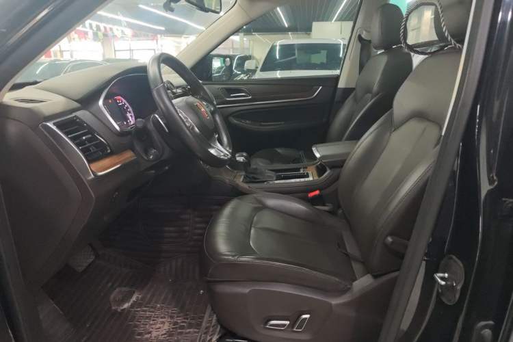 Used Roewe RX8 2018 30T Smart Connectivity Two-Wheel Drive Flagship Edition Left Front Seat