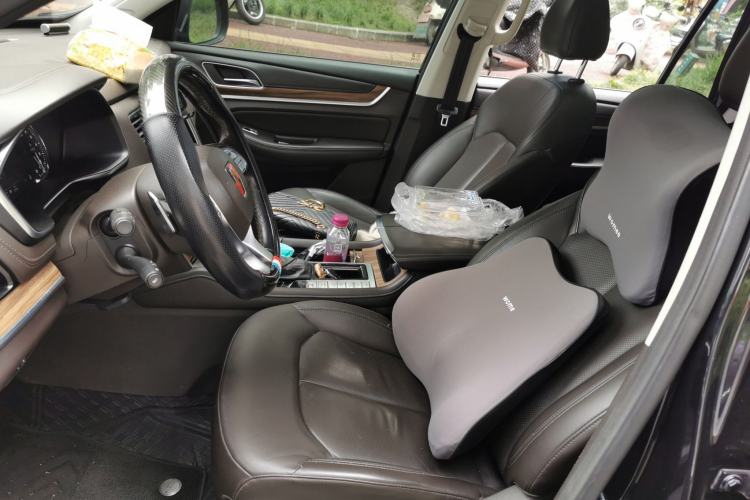 Used Roewe RX8 2018 30T Smart Connectivity Two-Wheel Drive Flagship Edition Left Front Seat